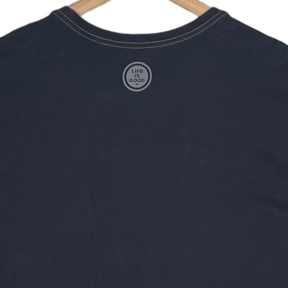 Life is Good Crusher Tee Mens XXL 2XL Grin and Beer It Graphic T Shirt Alcohol - Picture 6 of 8